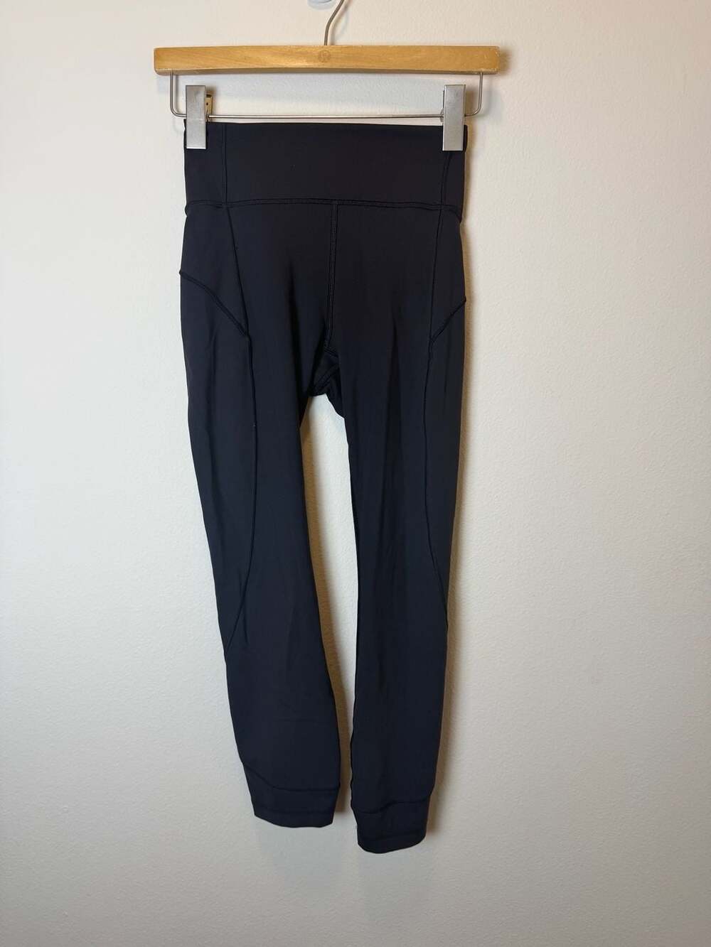 Lululemon Break Free Tight Nulux Reflective Detail Black Size 10